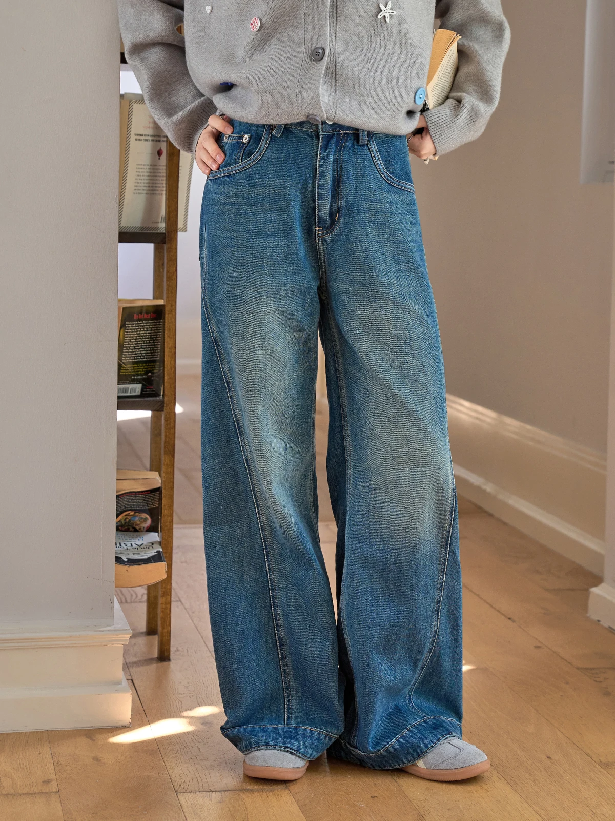 

Retro High Waist Straight Leg Blue Jeans Women's Loose Drapey Wide Leg Long Pants Autumn Winter Waed Denim Trousers