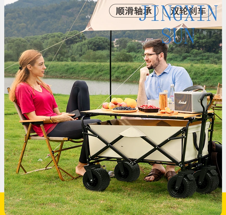 Camping carts and trailers can be folded for outdoor picnics.
