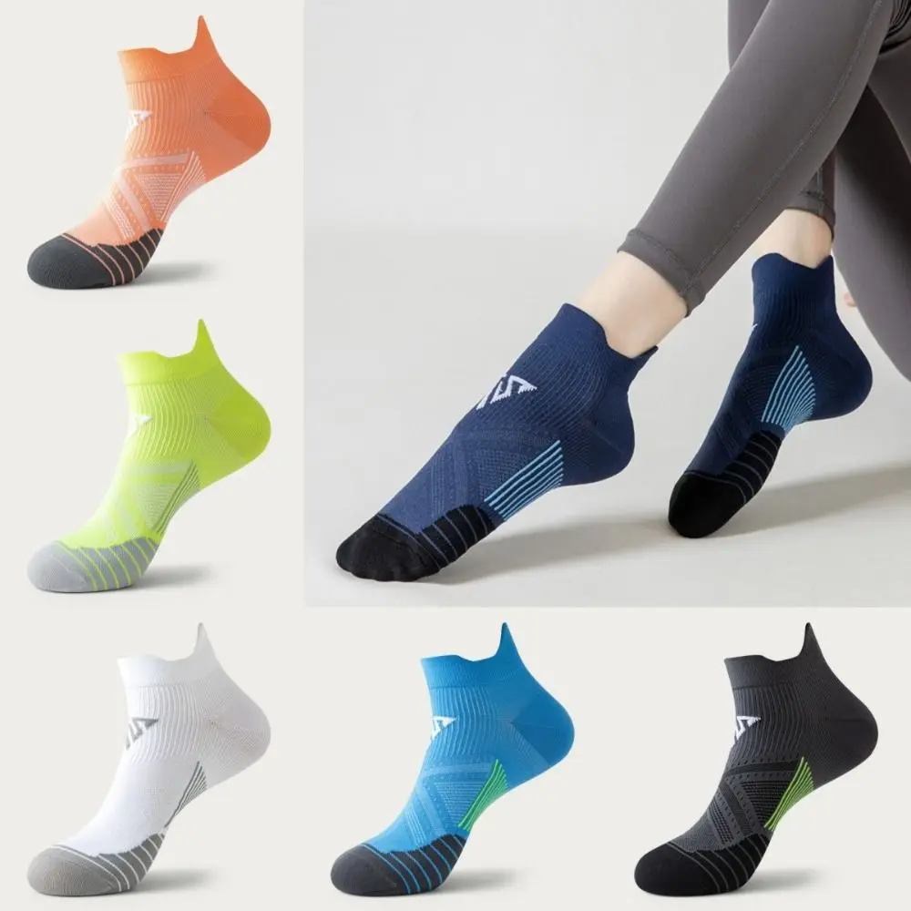 Soft Professional Running Socks Quick Drying Anti-friction Short Sports Socks Breathable Fitness Costume for Men Women