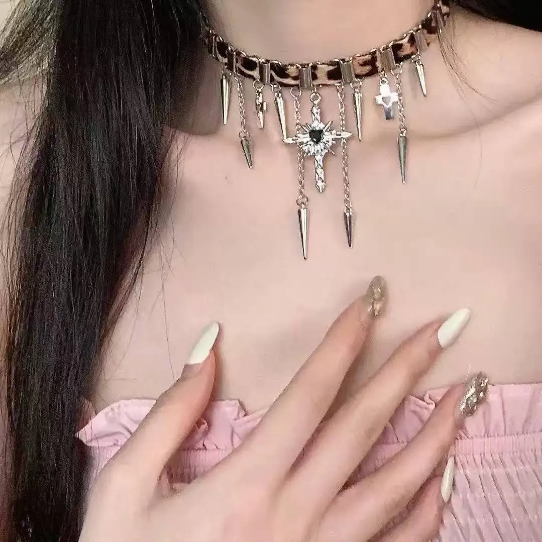 Punk Non-mainstream Girl Power style Sweet and cool vibe  Leopard pattern Bolt Tassel Cross  Pendant Leather Alloy Collar chain