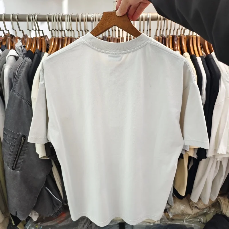 Y2K 1991 Graphic T-Shirt - Men's Oversized White Streetwear Tee with Retro Badge Design