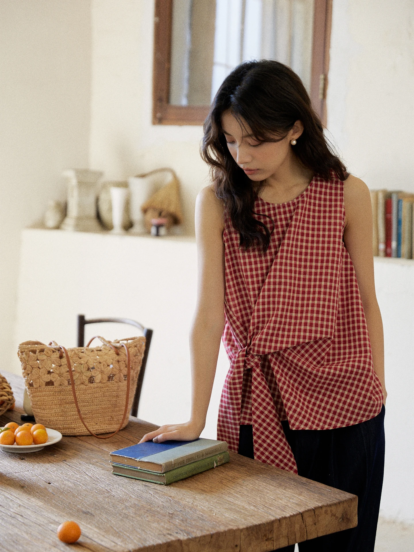 

Женская летняя безрукавка MIXABO в стиле ретро, красная в клетку, с завязками на талии, из смесового хлопка и полиэстера, с круглым вырезом