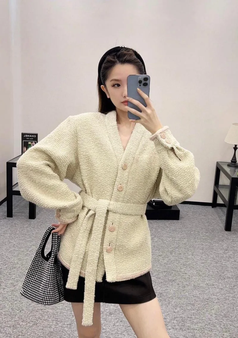 2024 Autumn New Women's Coat Fashionable, Exquisite, Versatile Open Collar Wool High Quality Women's Sweater Top Women's Jacket