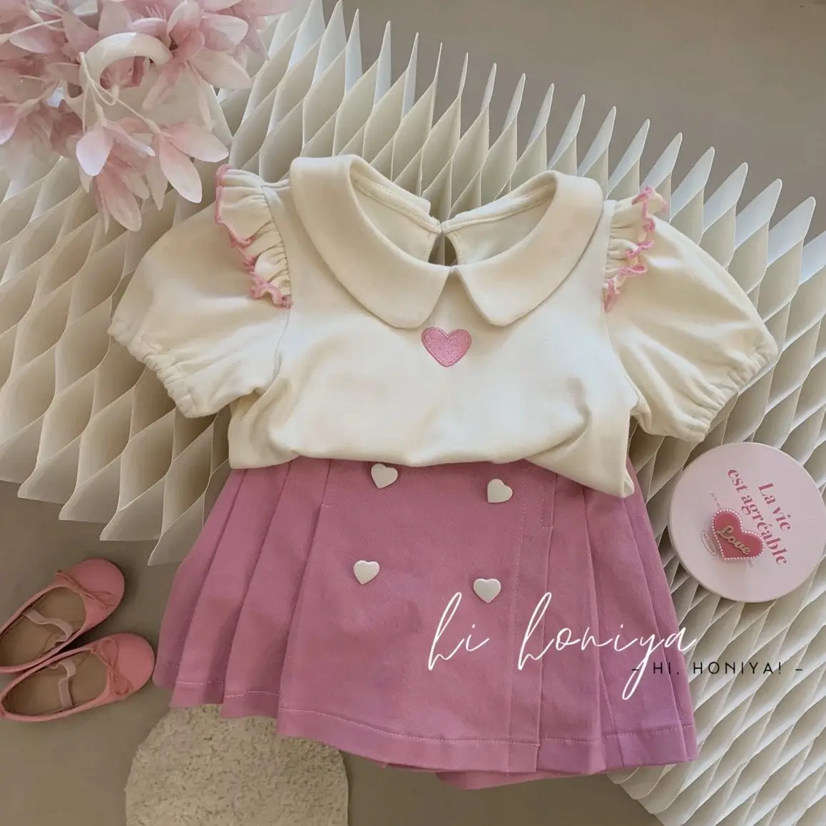 Girls Sweet Lovely Sets Children Clothing 2024 Summer New Love Embroidery Puff Sleeve T-shirt Pleated Culottes Two-piece Set