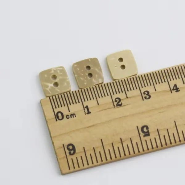50pcs/lot Size10mm Natural Coconut Buttons Square Coconut 2-holes Wooden Buttons Clothing Accssories Sewing (ss-139)