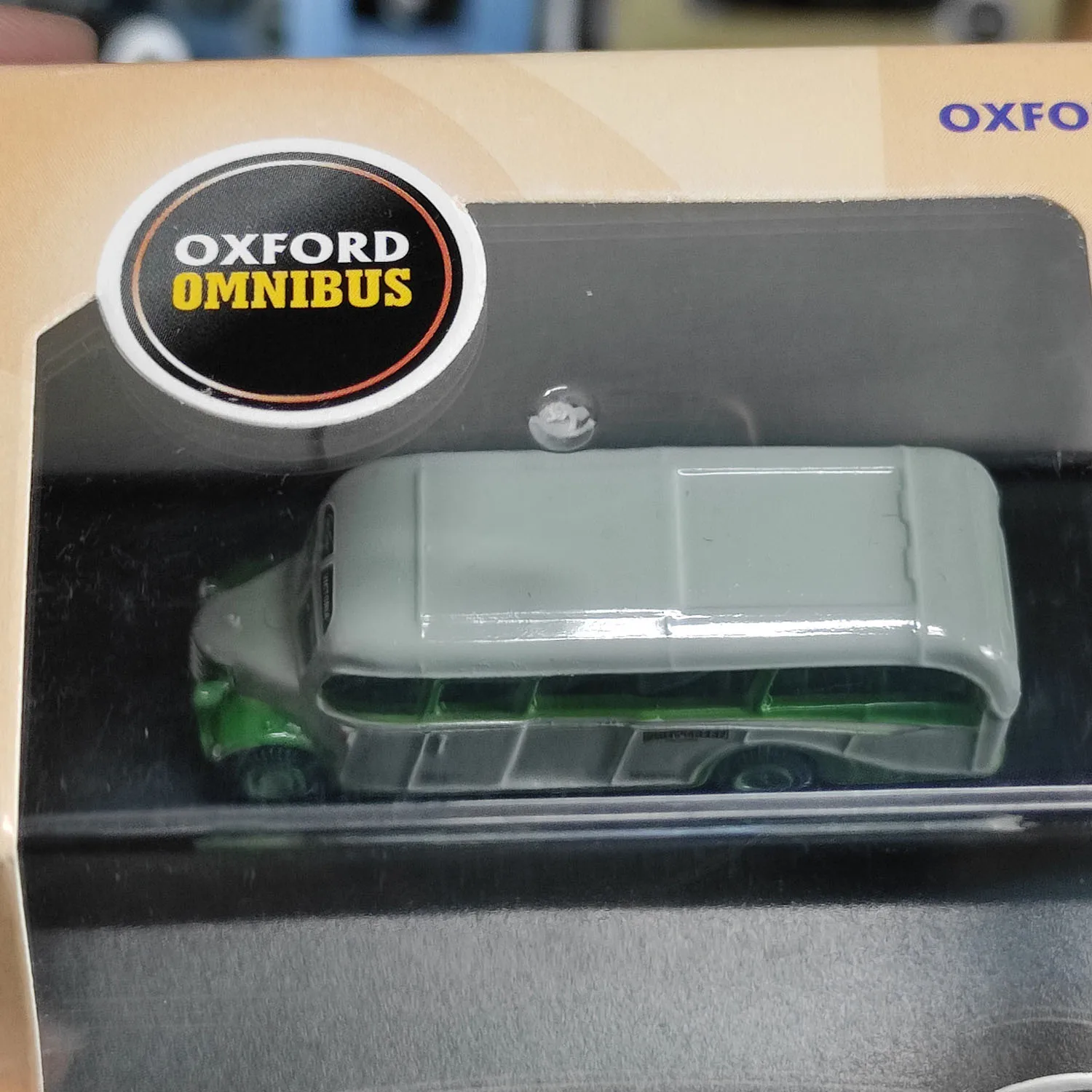 OXFORD Diecast Bedford OB Coach Grey Green Alloy Bus Model