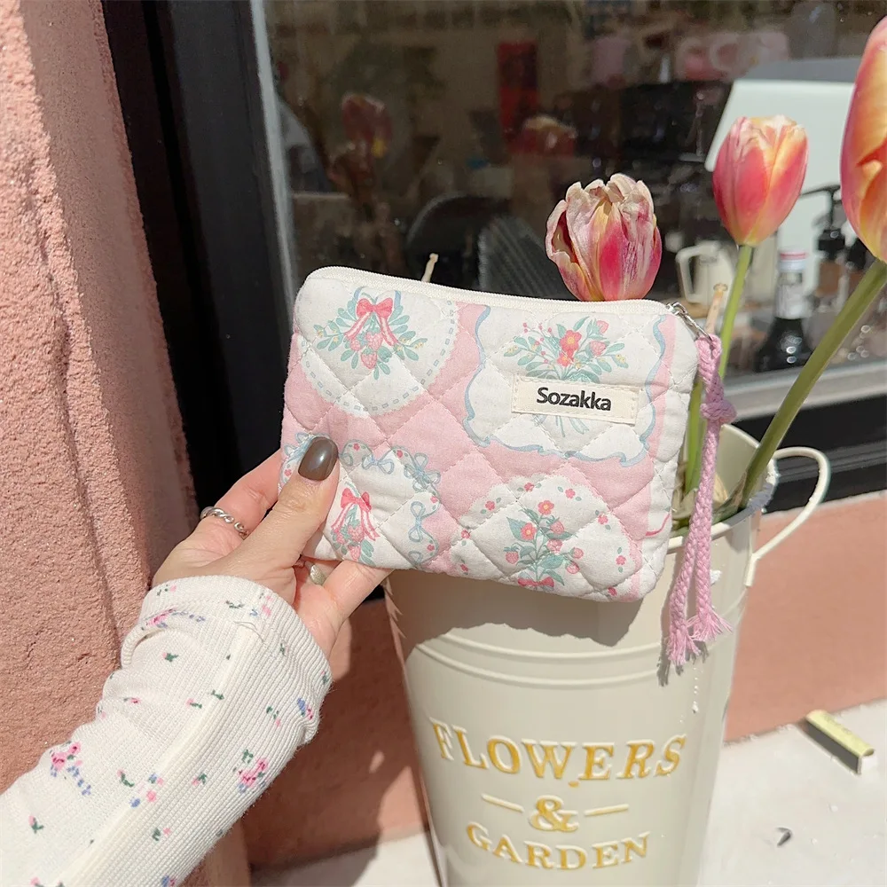 Cartoon Flower Square Cosmetic Bag Women Portable Earphones Lipstick Sanitary Napkins Storage Pouch Small Makeup Zipper Bags