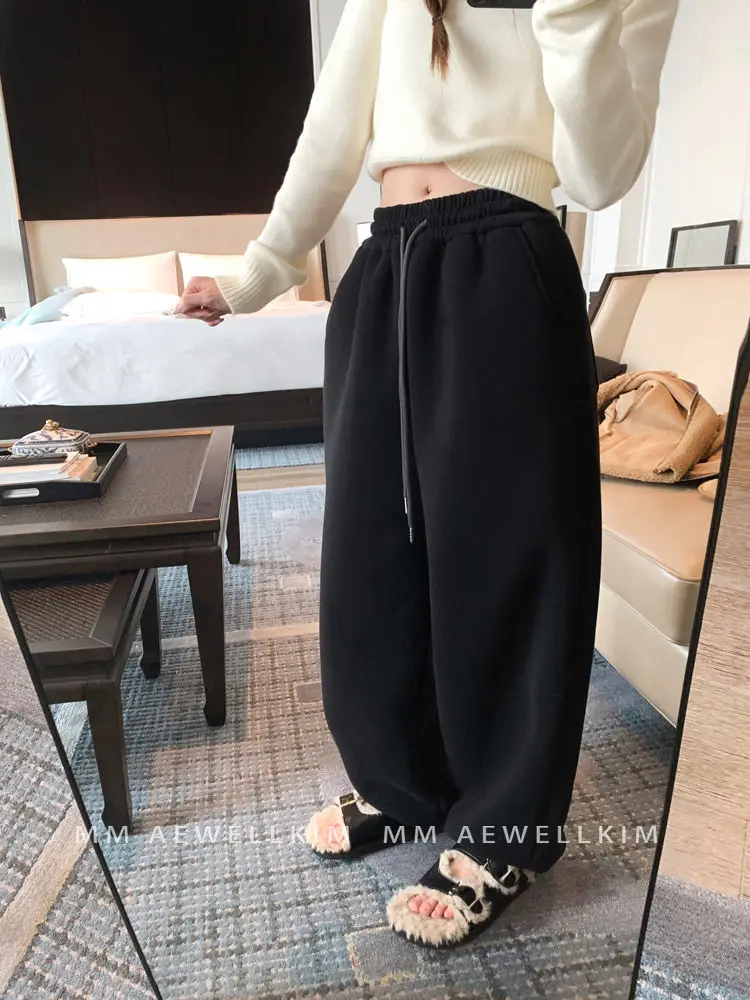 Lamb's Wool Casual Sweat Pants Women New Autumn Winter Thickened Velvet Drawstring Trouser Loose Straight Wide-legged Long Pants