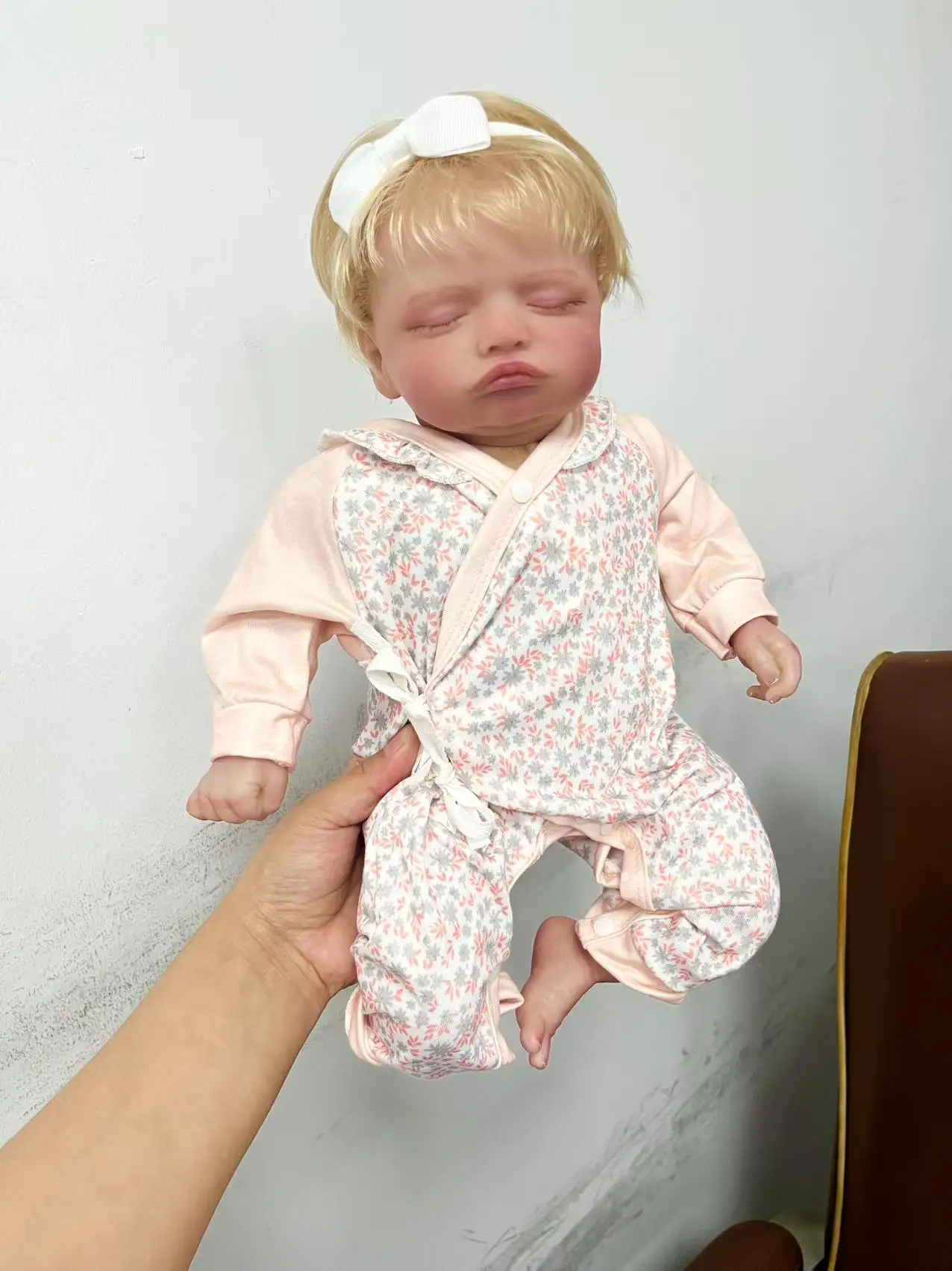 

Реалистичная кукла Rosalie Reborn, 45 см, Rosalie со светлыми волосами, картина Genesis, 3D кожа с видимыми венами Muñecas Bebe Reborn