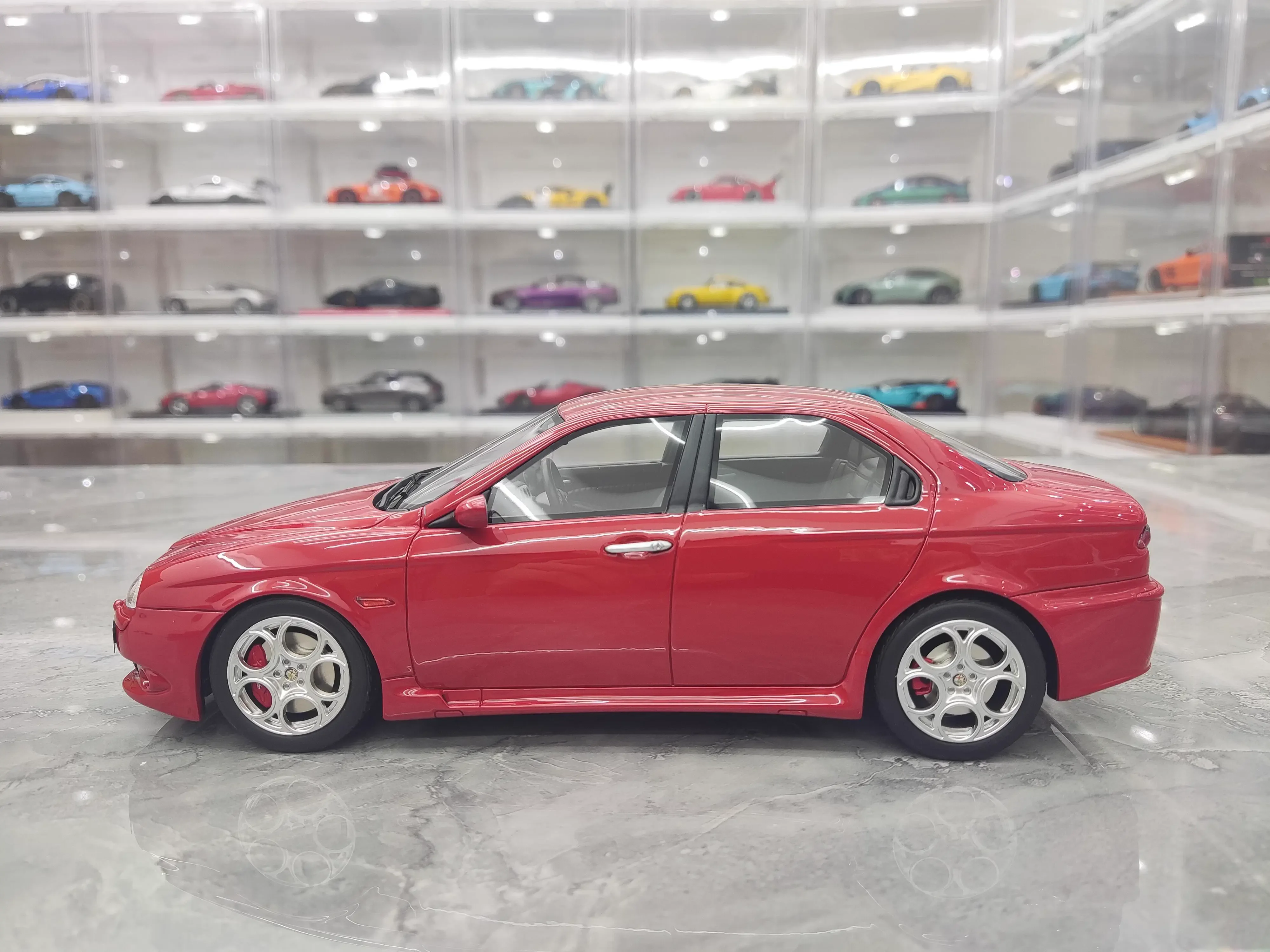 OTTO 1:18 Alfa 156 GTA 2002 Limited to 2500 Units Worldwide Resin Metal Static Car Model Toy Gift