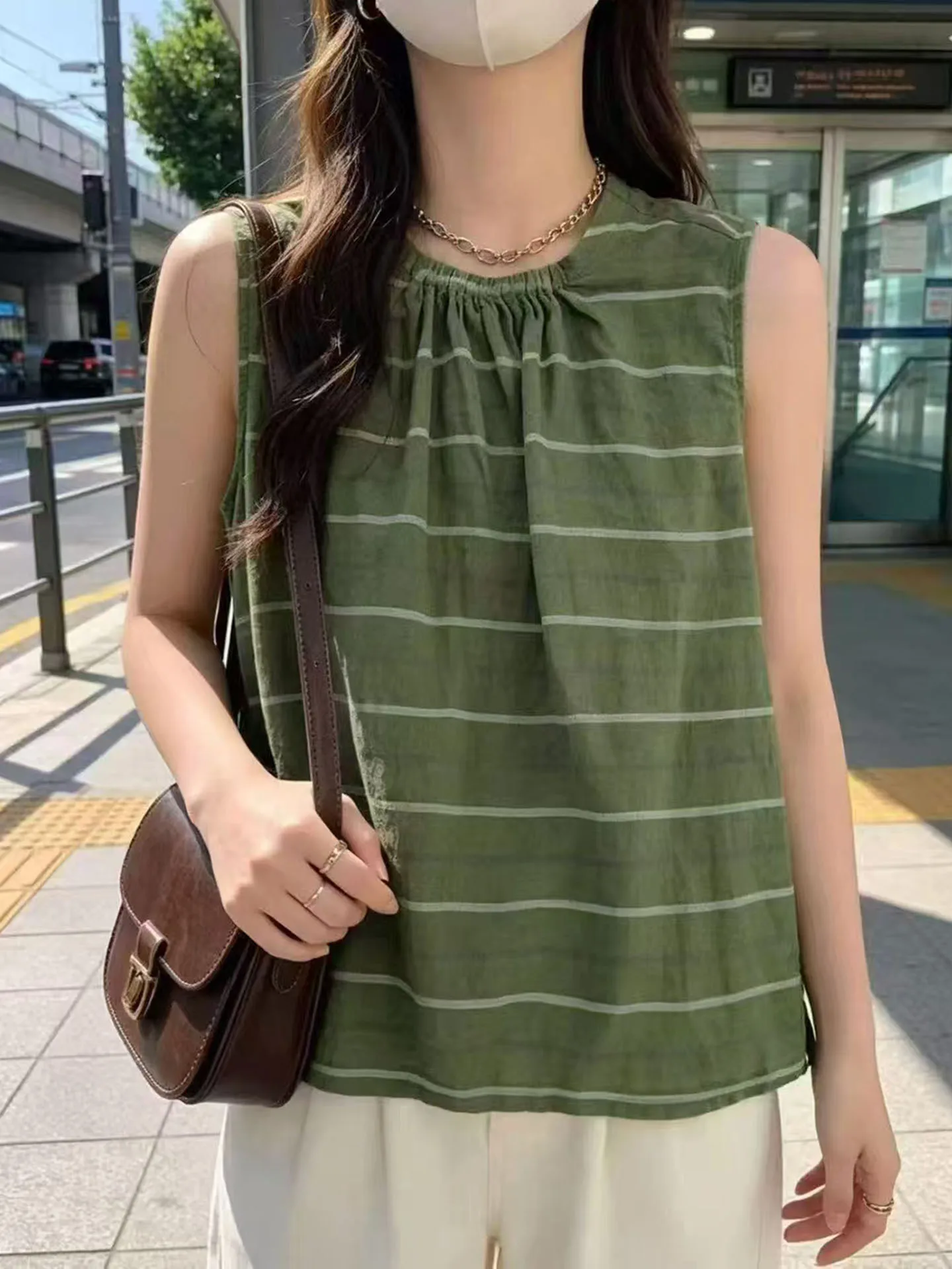 

Retro Loose Fit Stripe Linen Sleeveless round Neck Vest Shirt Women's Fashion Summer 2026 Vintage Style Gauze Process