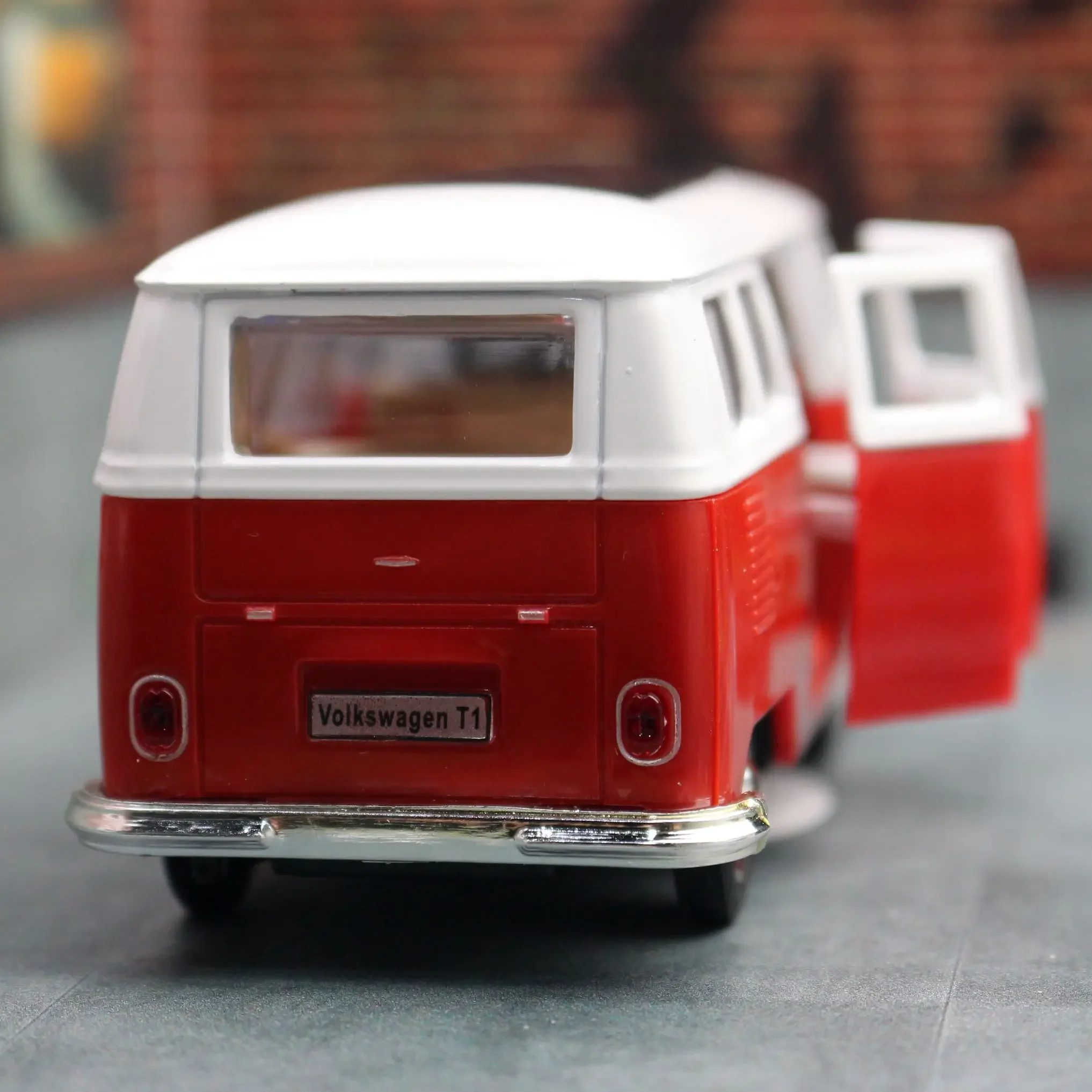 1/36 Volkswagen T1 Samba Bus Toy For Children RMZ City Classical Diecast Miniature Vehicle Model Pull Back Collection Gift Boys