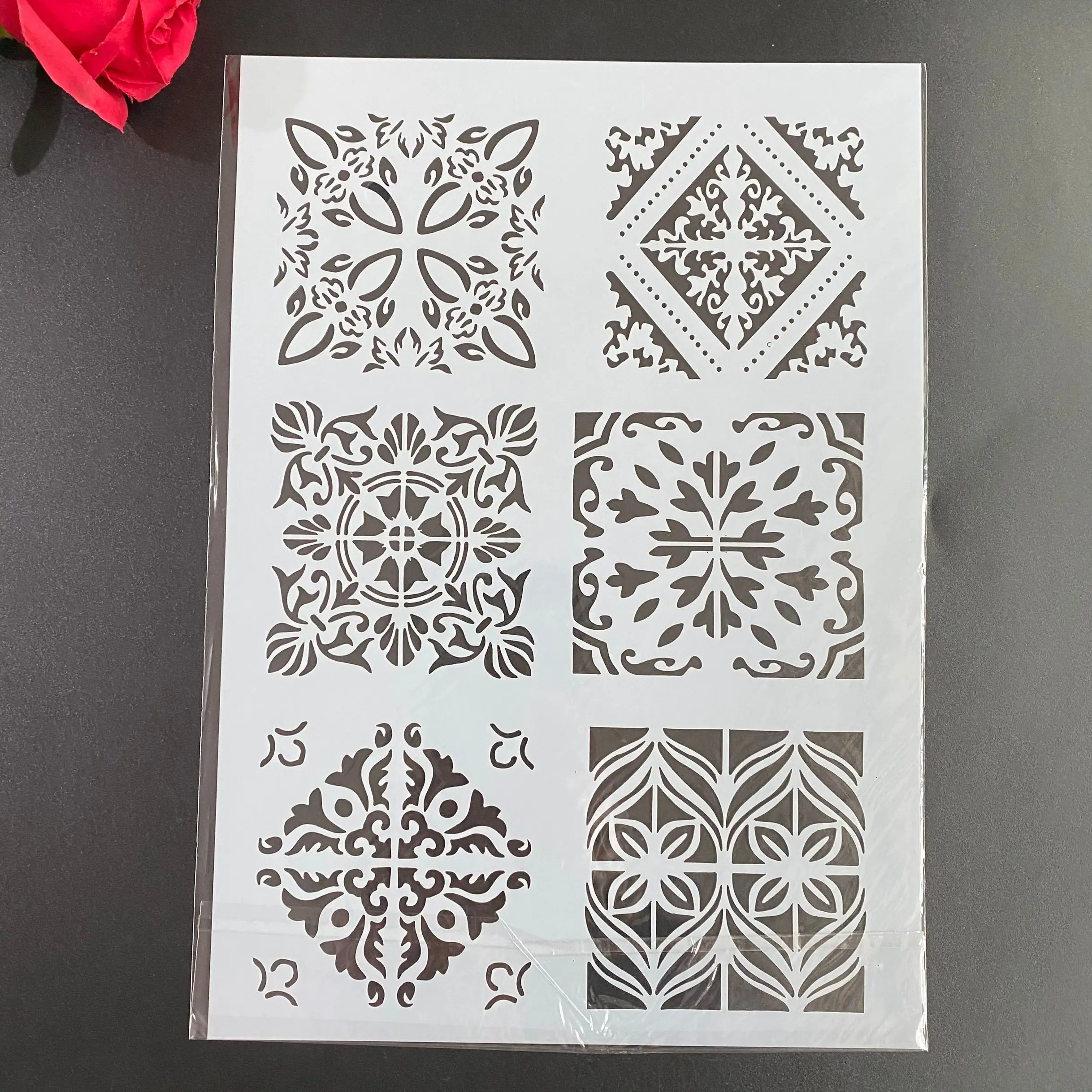 DIY Stencils Wall Painting Scrapbook Coloring Embossing Album Decorative Paper Card Template 29 * 21cm Compass shape lace