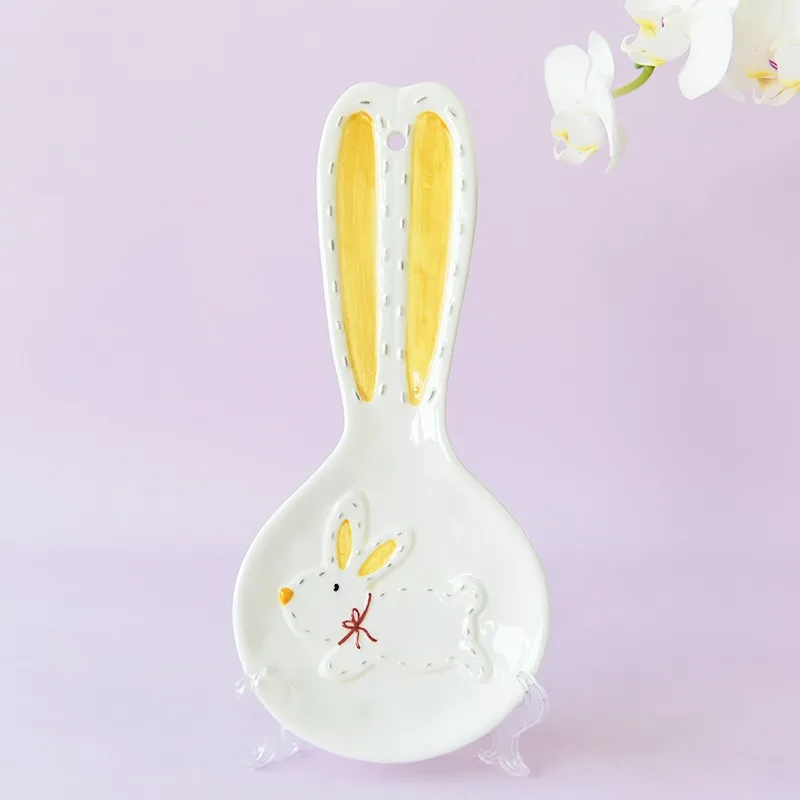 

Nordic Ceramic Relief Rabbit Spoon Ventilated Rice Spoon Rack Dining Table Chopsticks Ornament Tableware Kitchen Storage Rack