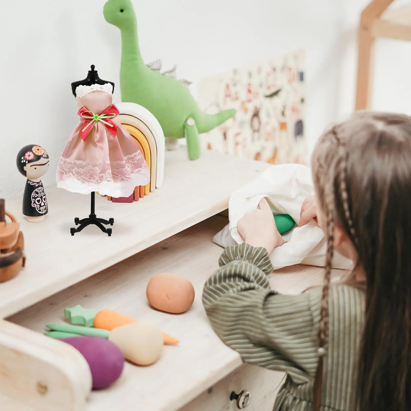 6 stks Mini Mannequin Model Jurk Rack Halve lengte Display Kleding Accessoires Zwart Wit