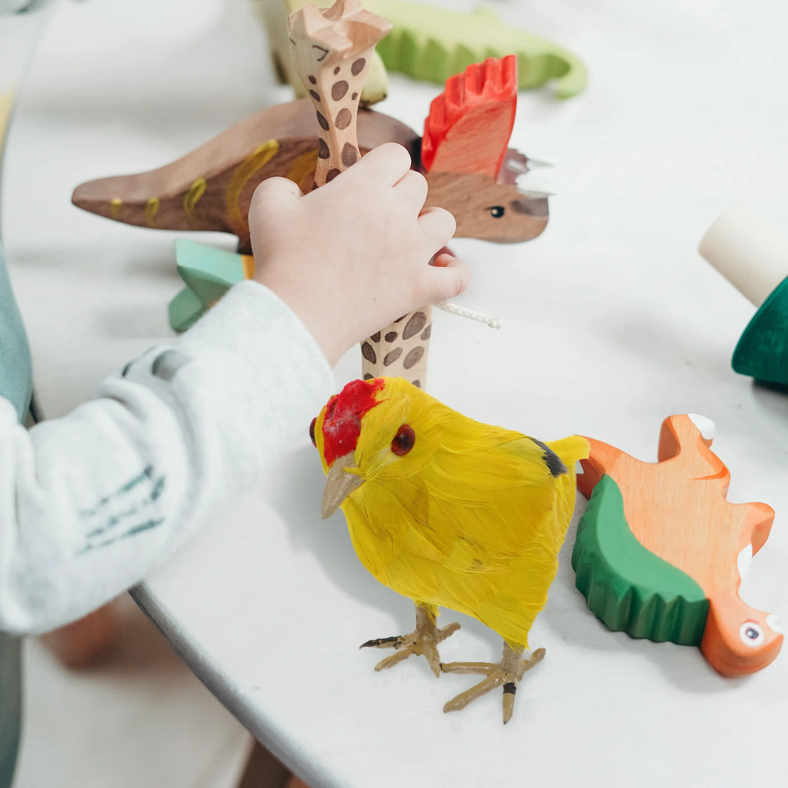 

1Pcs Realistic Simulated Chick Funny Cartoon Shape Creative Desktop Decoration Unique Photo Prop Interesting Small Plaything