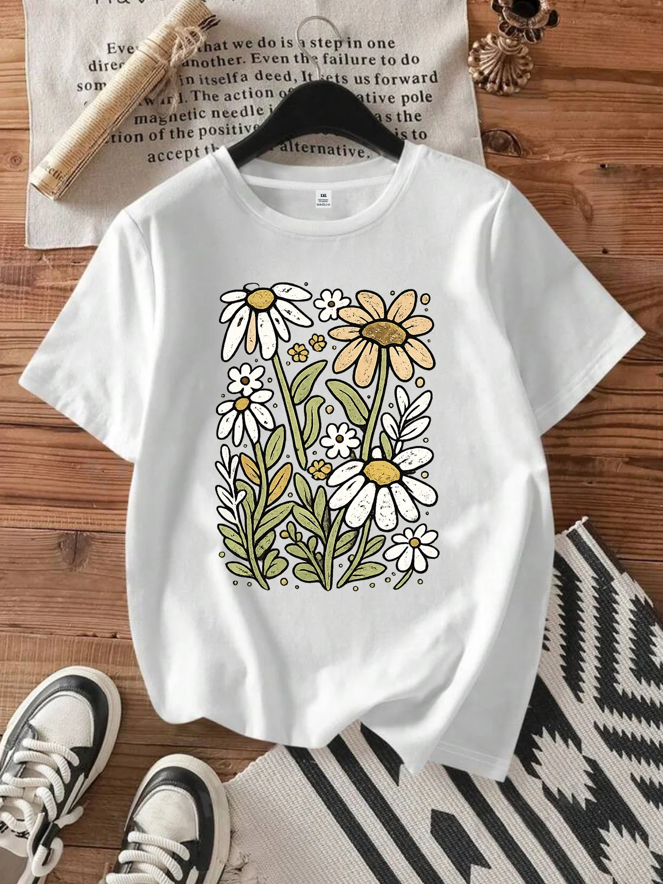 

【WDS0064】Plus size women's round neck short sleeve T-shirt with elastic half sleeves and trendy prints