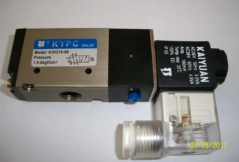 

3pcs Authentic KYPC/open-source pneumatic solenoid valve K3V210-08