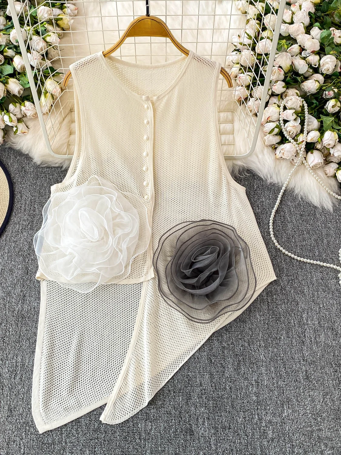 Gilet tricoté à fleurs 3D, haut d'été ajouré à balayage irrégulier pour jeunes femmes, coupe ample, bouton unique