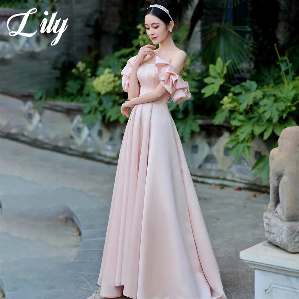 

Lily Pink A-Line Sexy Prom Dresses Stain Pleats Celebrity Dresses Strapless Off The Shoulder Evening Dress Formal Gown 프롬 드레스