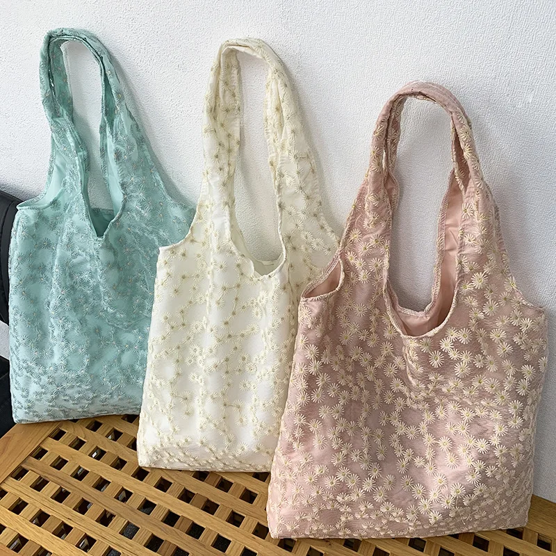 Borsa a tracolla in filato da donna con margherita ricamata borsa a tracolla in pizzo da donna con fiore semplice borsa per la spesa femminile