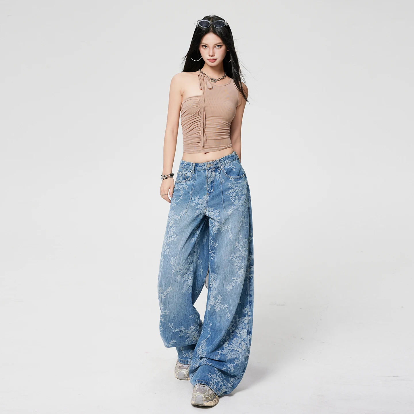 Damskie spodnie Y2K vintage z szerokimi nogawkami, luźny krój, elastyczne jeansy z haftem żakardowym w kwiaty.