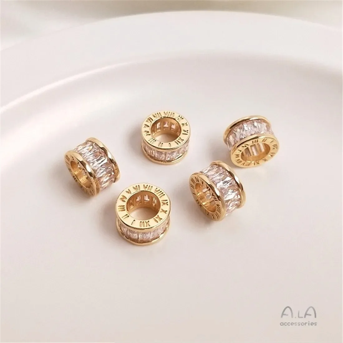 14K Gold-plated Micro-inlaid Zircon Bucket Bead Passepartout Pendant Handmade Diy Bracelet Charm Necklace with Bead Pendant D037