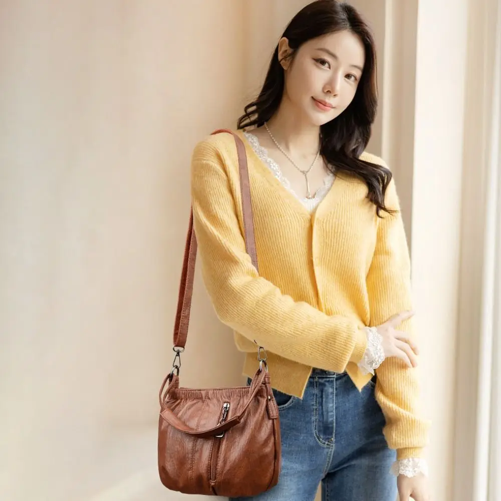 

Large-capacity Casual Crossbody Bag Lightweight Multi-layer Leather Small Shoulder Bag Top Handle Leisure Middle Aged Tote Bag