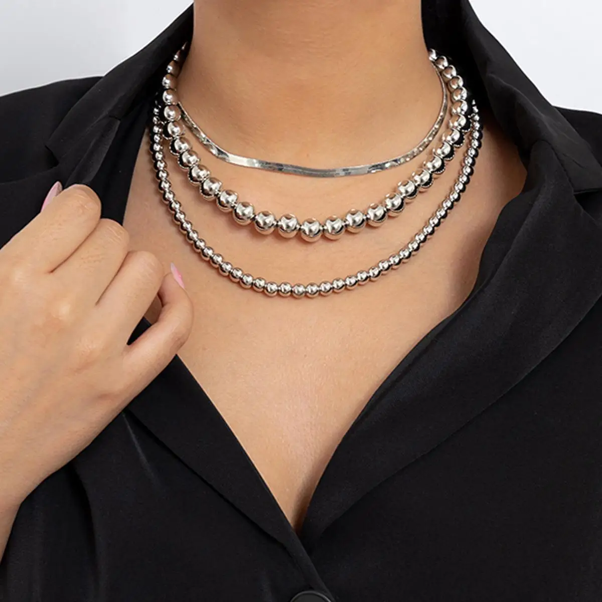 쿨한 힙합 플랫 스네이크 본 네크리스 여성용 빈티지 펑크 스타일 비즈 체인 네크리스 크로스보더 주얼리 액세서리