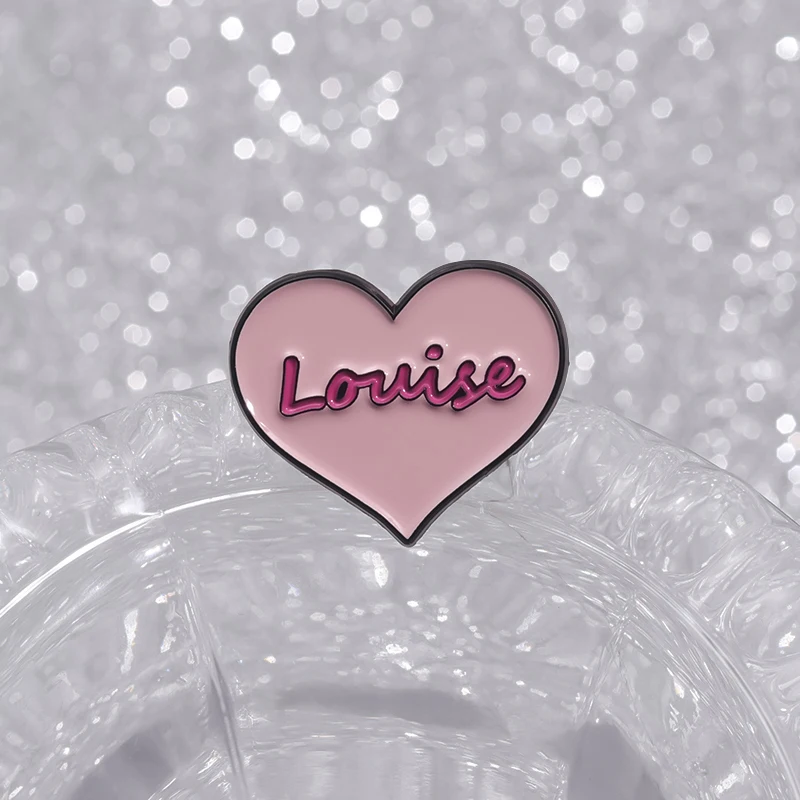 Movie Thelma and Louise Film Enamel Pins Crime Plot Movies Inspiration Pink Heart Brooches Lapel Badge Jewelry Gifts For Friends