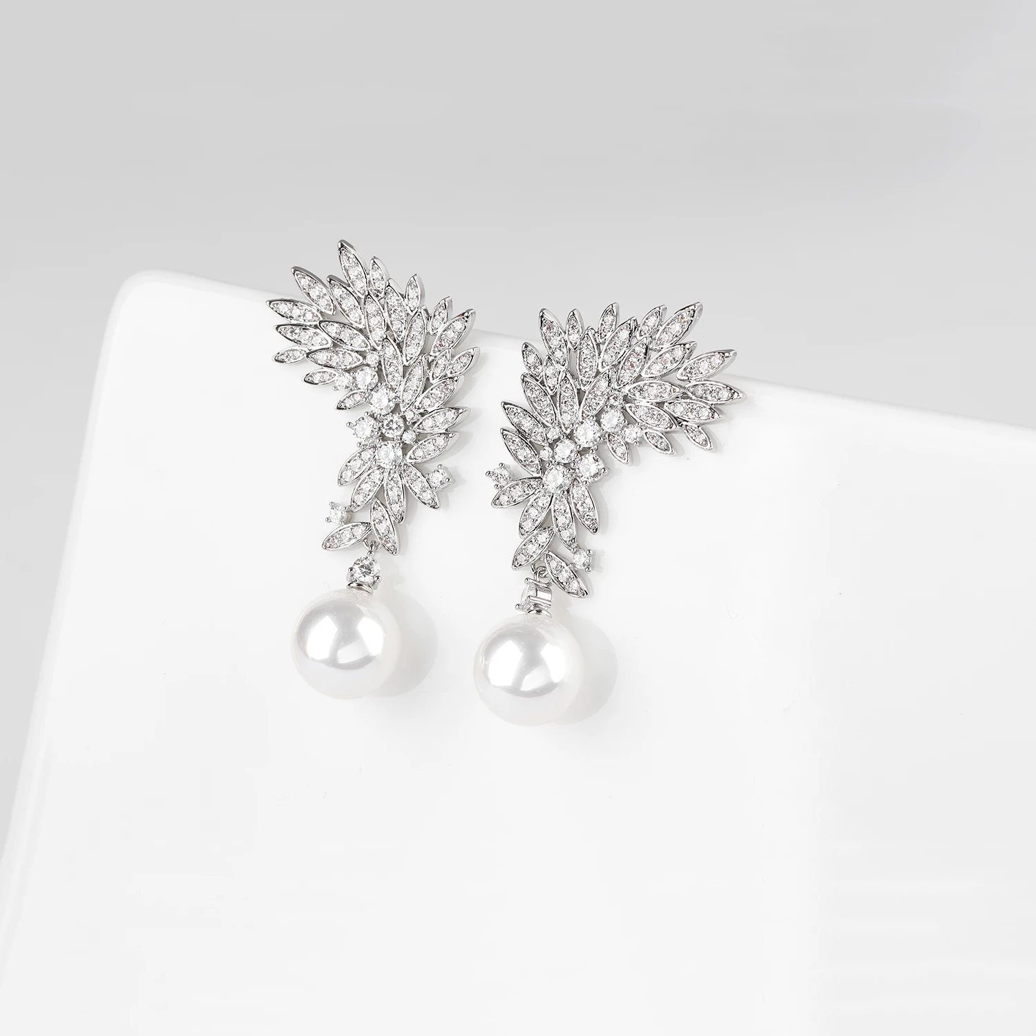 Feather Cubic Zirconia Drop Earring for Wedding, Pearl Prom Dangle Jewelry for Women and Bride CE11894