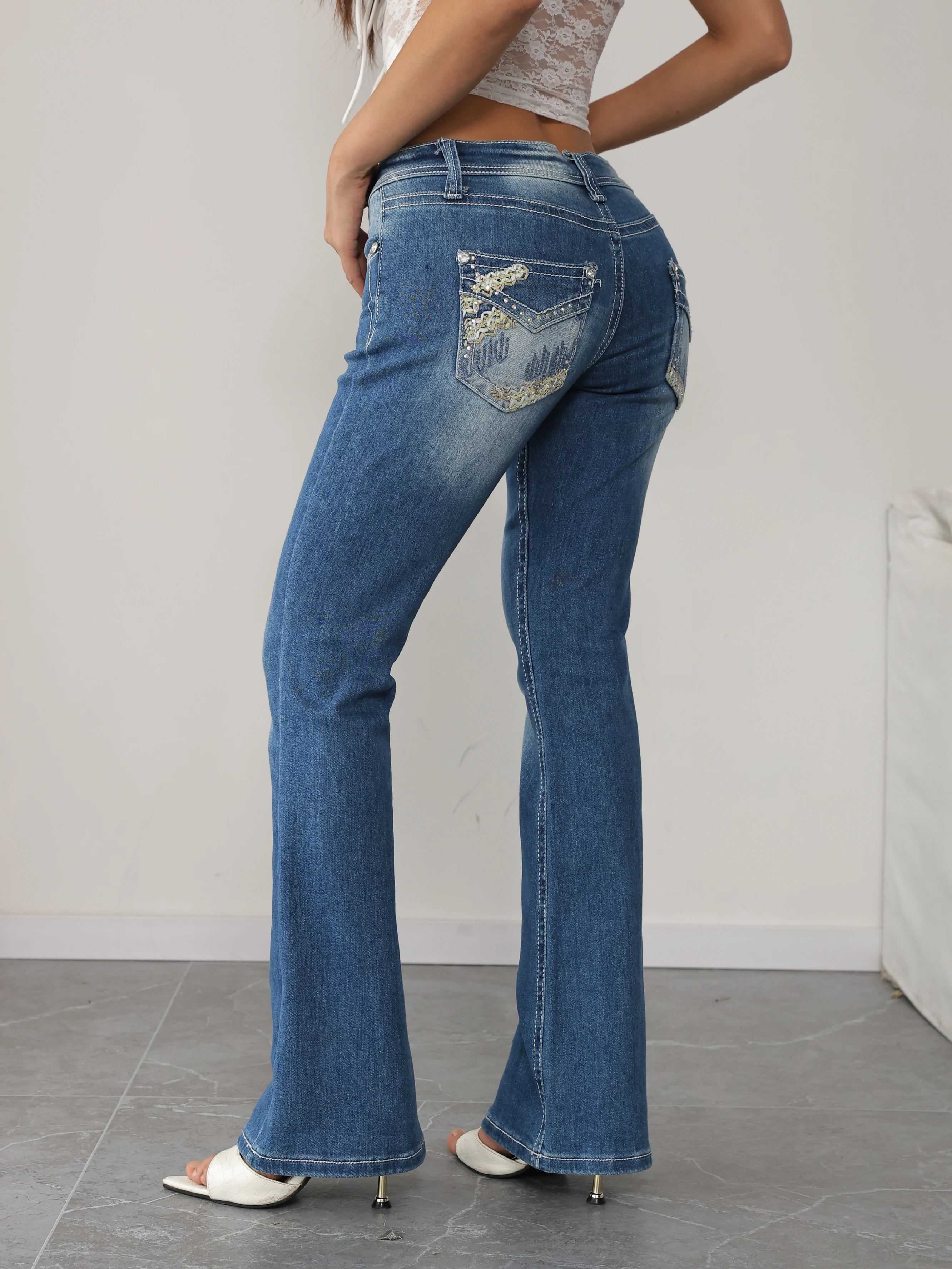 Chique grote maten bootcut denimbroek voor dames, flare jeans voor zelfverzekerde rondingen