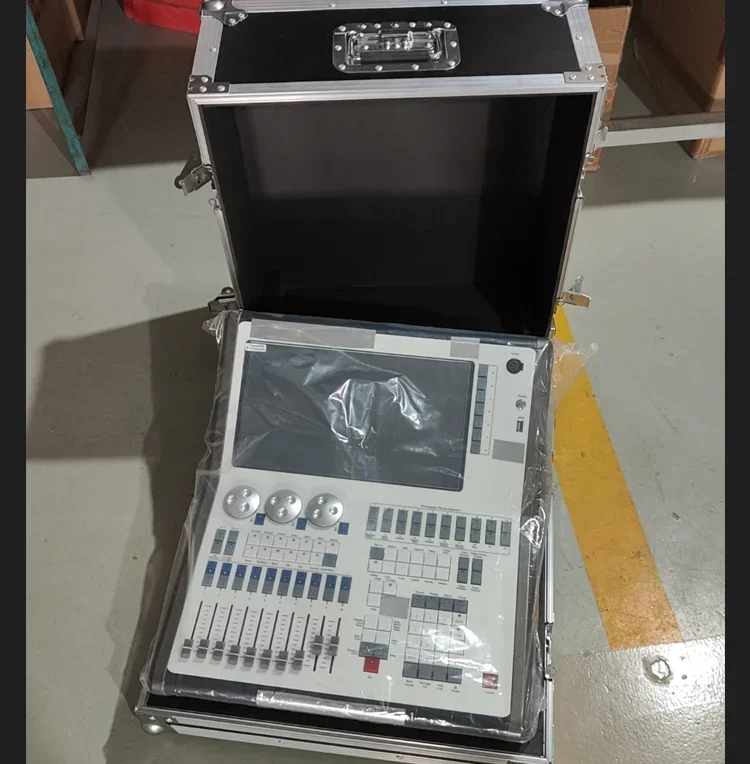 

Кварцевый контроллер диммера освещения DMX512, консоль управления сценическим освещением для театра, концертов и систем освещения для мероприятий