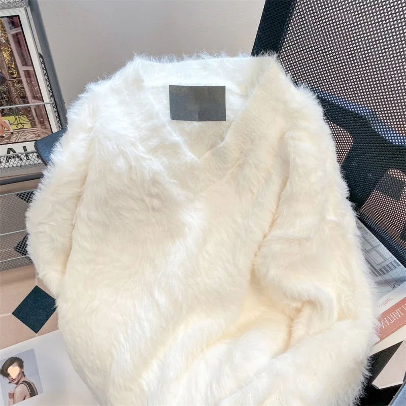 الخريف الشتاء أفخم الخامس الرقبة سترة فضفاضة للنساء شارع العليا شيك الصوفية طويلة الأكمام البلوز سيدة شعر سترة طويلة 2025 جديد