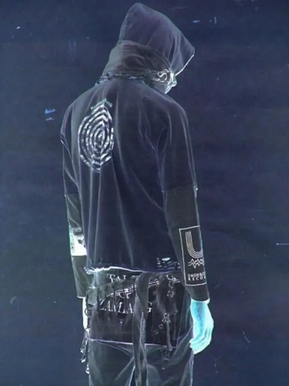 Under 06ss T Black and Blue Destruction Old Wormhole Swirl Splicing Hooded Ripped Sweater