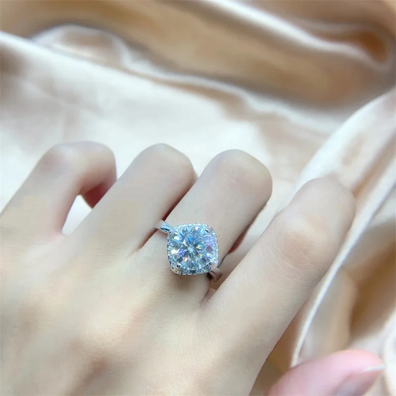 ZHESHIYUAN Lefei موضة الاتجاه الفاخرة الكلاسيكية الماس مجموعة مويسانيتي 3 CT حلقة مربعة سحر النساء الفضة 925 مجوهرات الحفلات هدية
