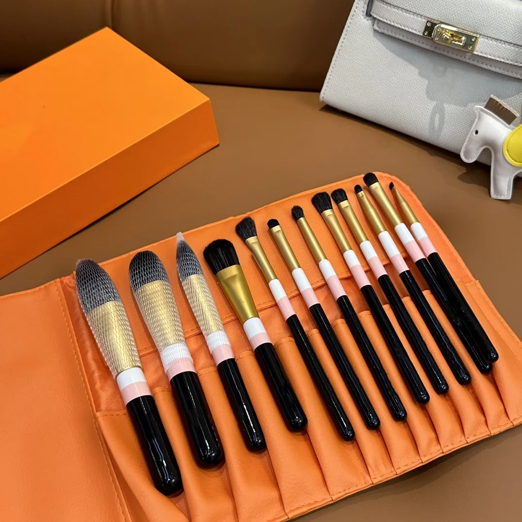 

Twelve Piece Makeup Brush Set Wool Manufacturing Gift Box Packaging Home Office Gift Box Packaging Women