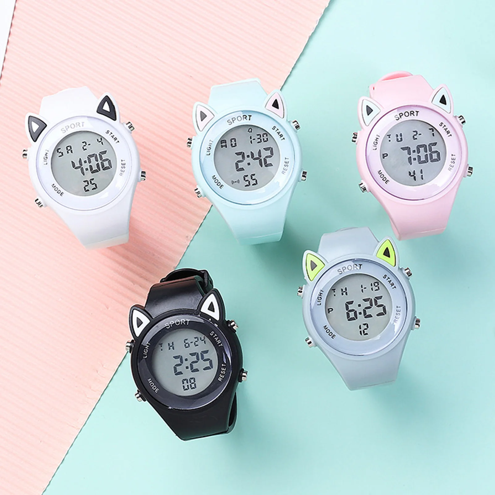 

Cute Cat Ears Electronic Watch Sweat-proof Easy Read Dial PVC Strap Wacth Unisex Use for Time Organizing PR Sale