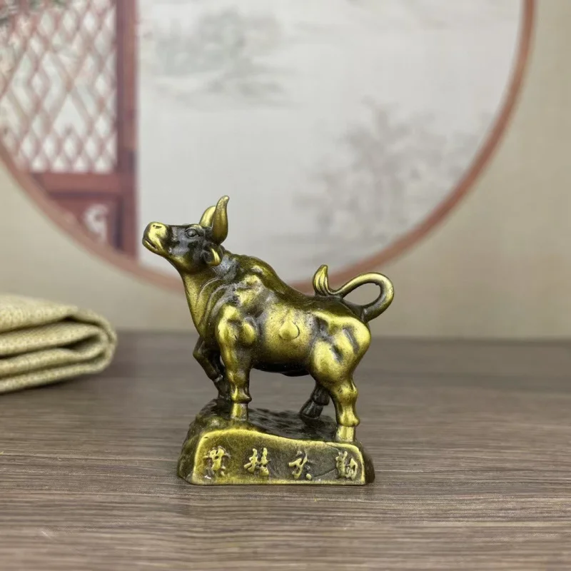 

Exquisitely Crafted Brass Auspicious Zodiac Bull Figurine - A Gift Ornament for Prosperity and Career Success
