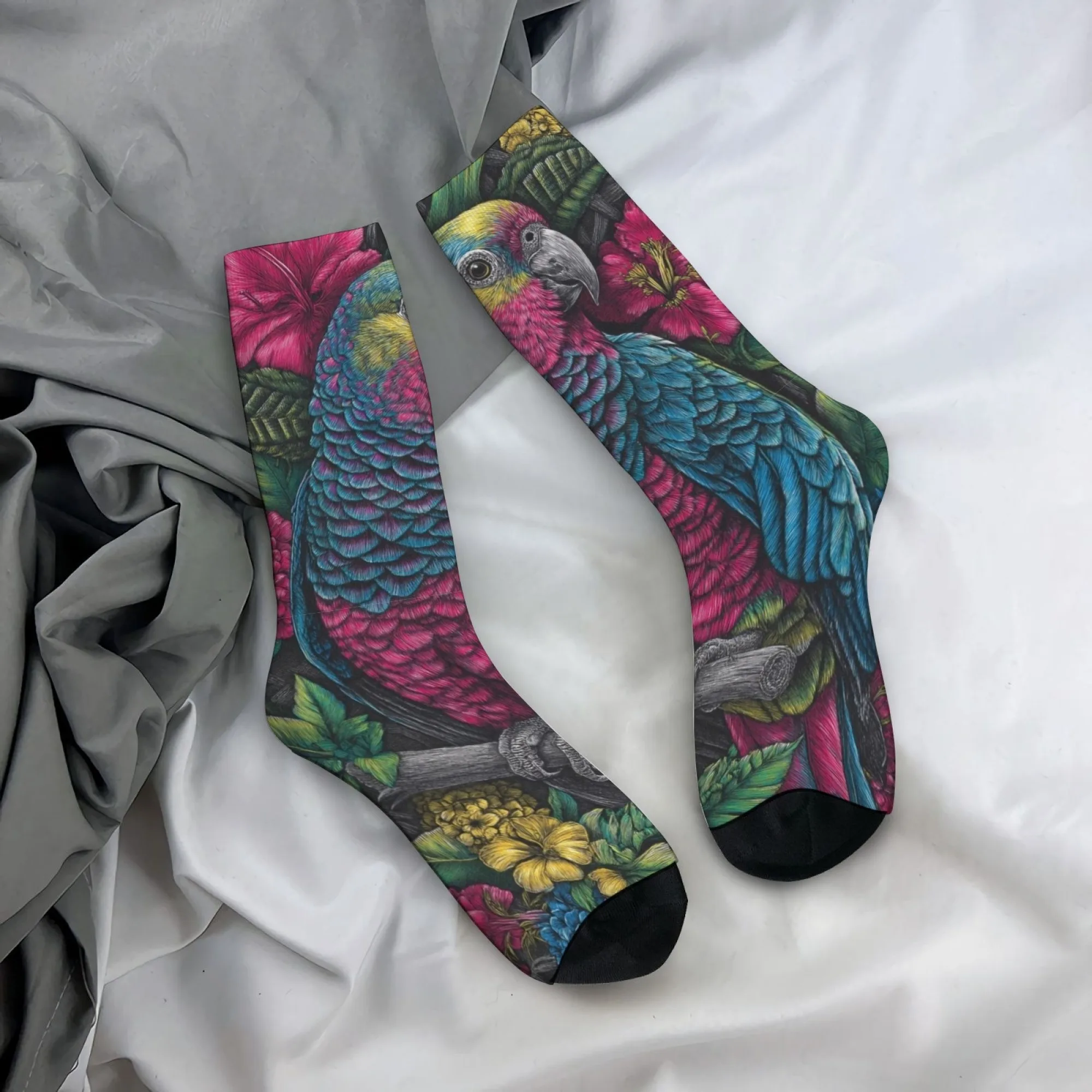 

Neon Tropical Parrot Novelty Men's Socks Retro Style Comfortable Breathable Casual Sports Socks Street Hip-Hop Trend Funny Socks