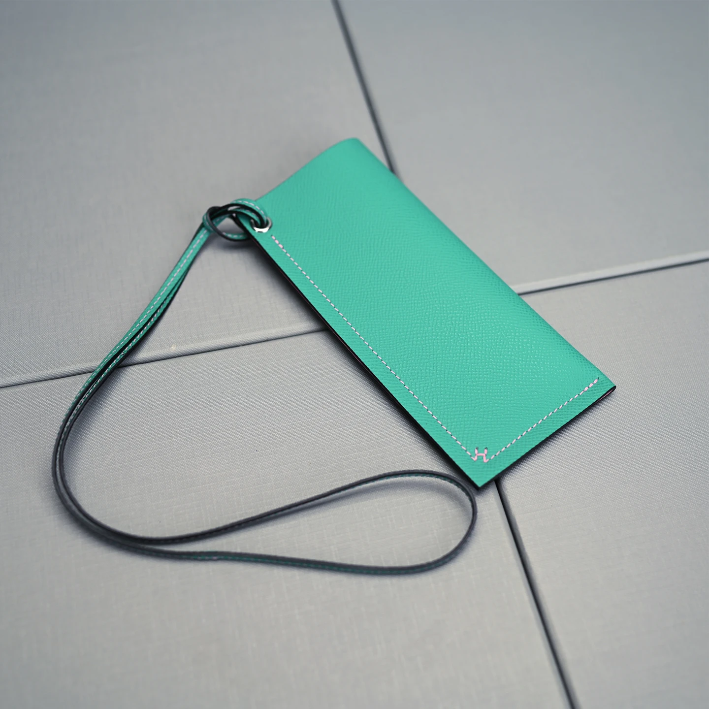 Estojo de óculos de couro genuíno, bolsa de óculos, linha de cera, costura, bolsa de moda, pingente, acessório, cor contrastante, simples, novo