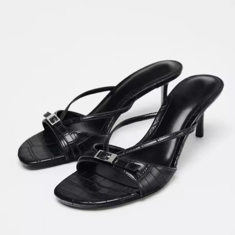 ZA2025 Sandal Muller Sederhana Serbaguna Hak Tinggi Satu Tali Gaya Baru Musim Panas Sandal Hak Tinggi Sejuk Ujung Terbuka Ukuran Plus