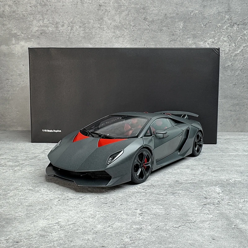 Autoart 1/18 для модели автомобиля SESTO ElementO