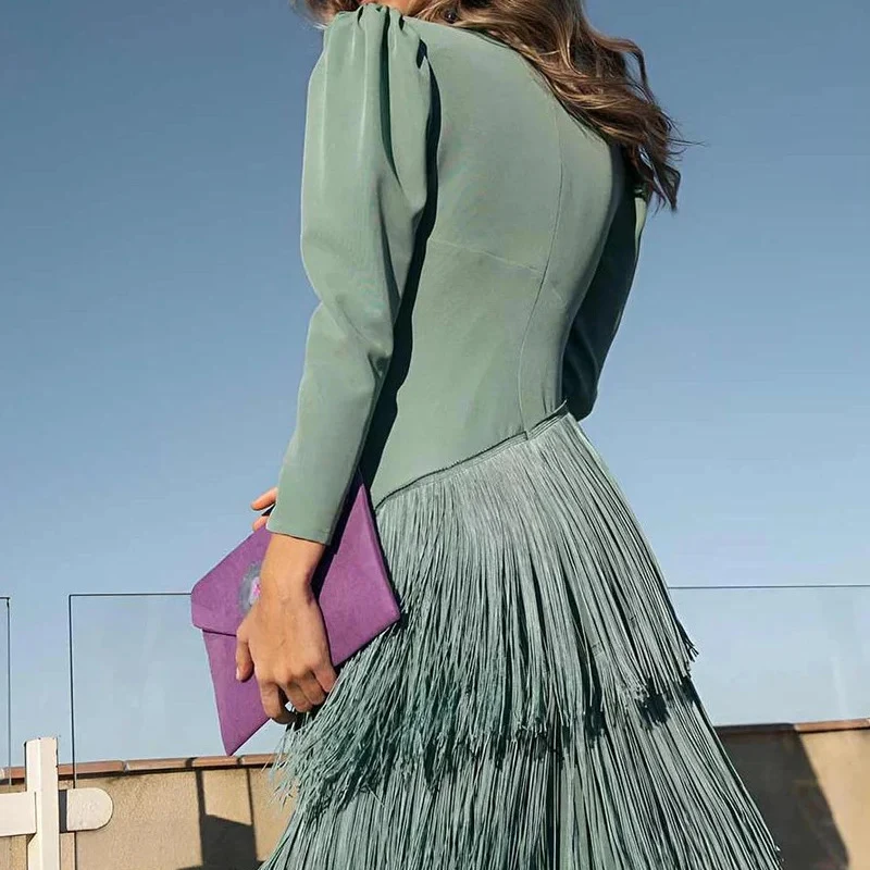 Fashion Solid Color Women Banquet Dresses French Style V-neck Long Sleeve Evening Dress Chic High Waist Pleated Tassel Hem Dress