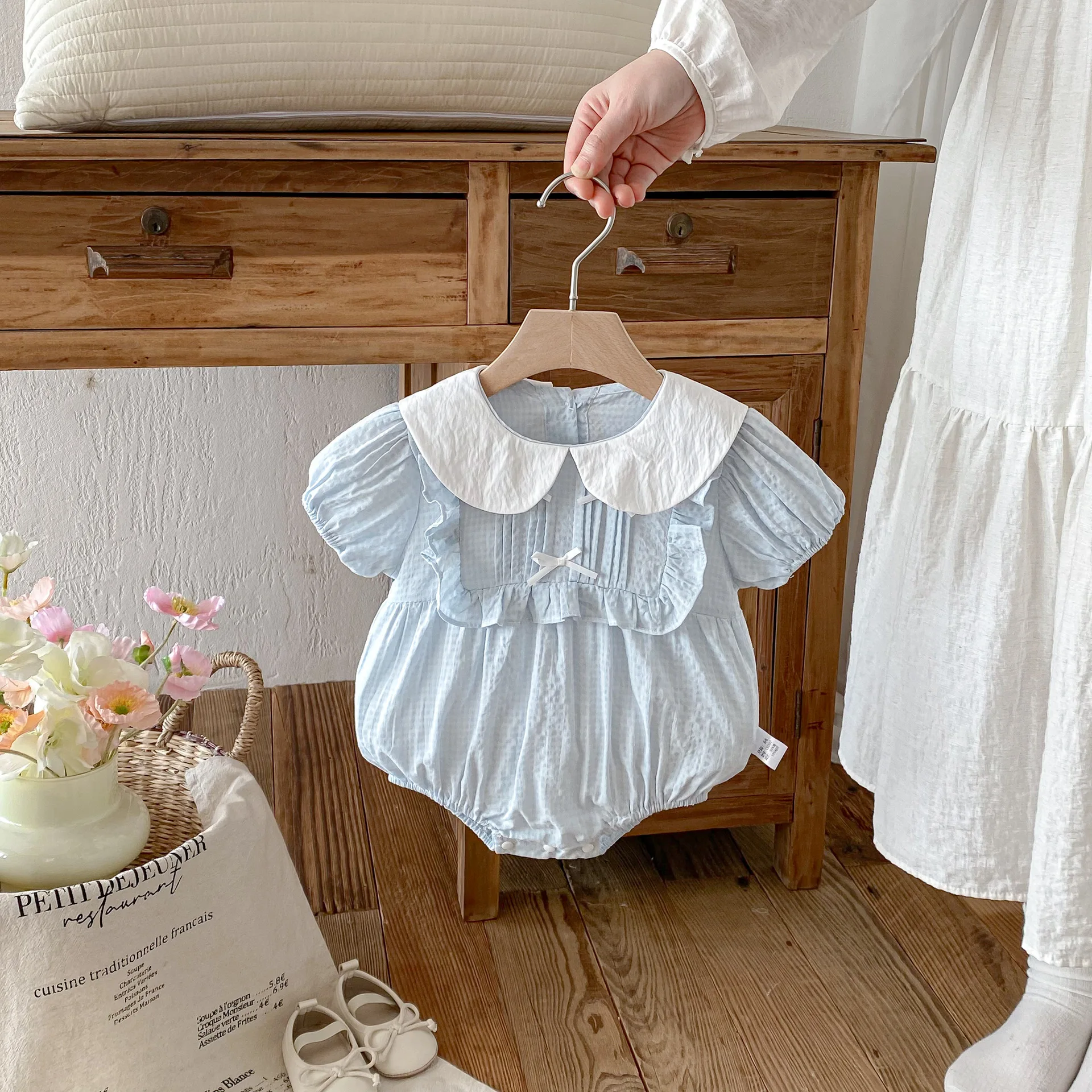 

2026 Summer Sweet Style Baby Bodysuit Peter Pan Collar Bow Clothes for 3M-2T Girls Blue Puff Sleeve One Piece Clothing