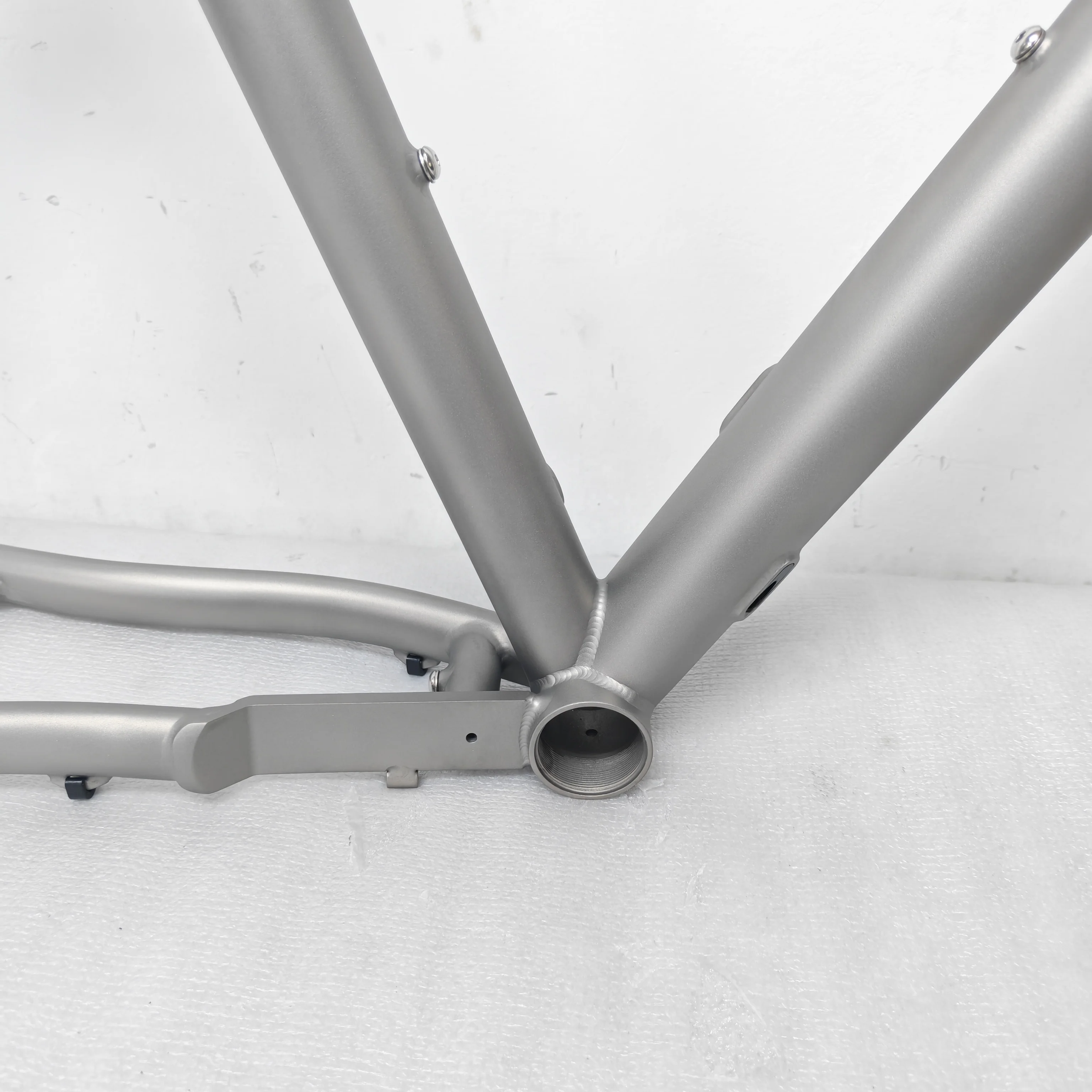 Waltly Custom-built Titanium Road Bike Frame With Rocker Dropout Lightweight