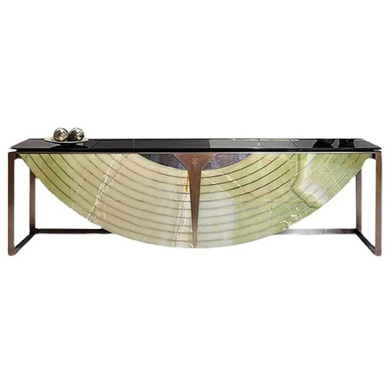 The villa has a large flat floor entrance marble simple table cabinet storage entrance