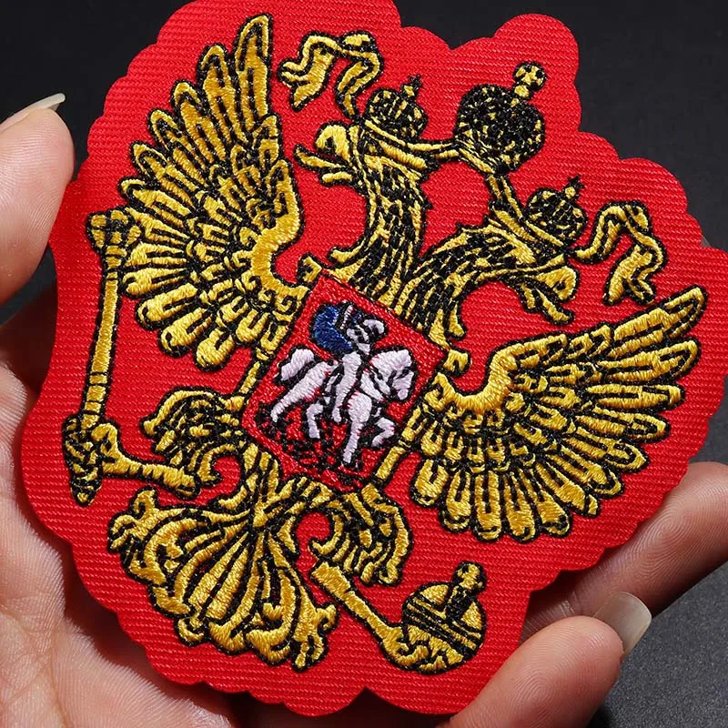 Size: 9 * 8CM Gold Russia National Flag National Emblem Patches Iron On Thin Coat Eagle Embroidery Clothing Accessories