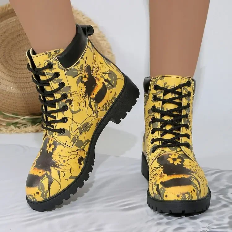 Women Boots Lace Up Low Heel Ankle Botas Mujer Casual Shoes Retro Round Toe Printing Lace Up Shoes Chelsea Short Boot2025