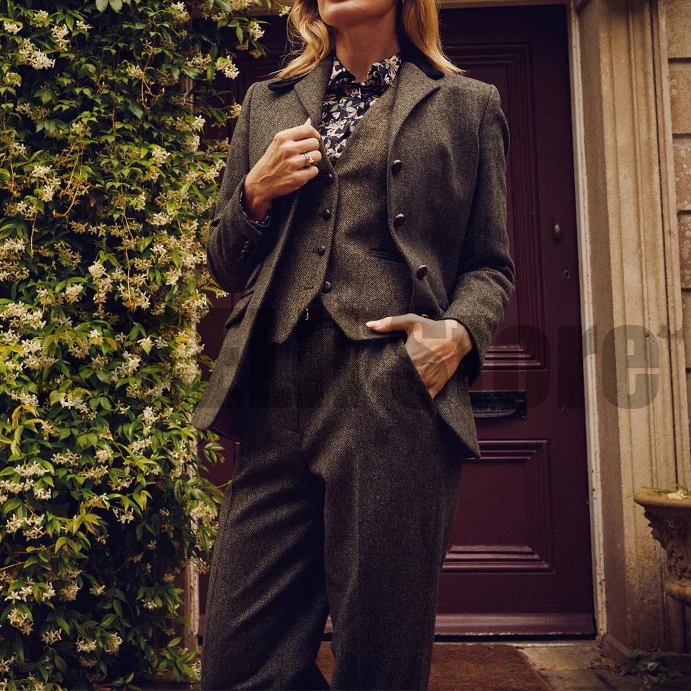 Womens Suits Women\'s Herringbone Three-piece Suit Casual Woman Set of Pants Woman Collar Black Velvet Stitching Ensemble Femmes